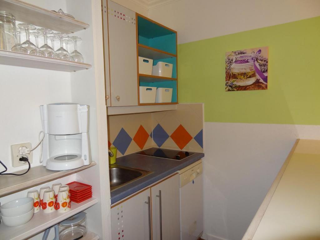 Appartement Promenade Des Bains Saint-Raphael  Bagian luar foto