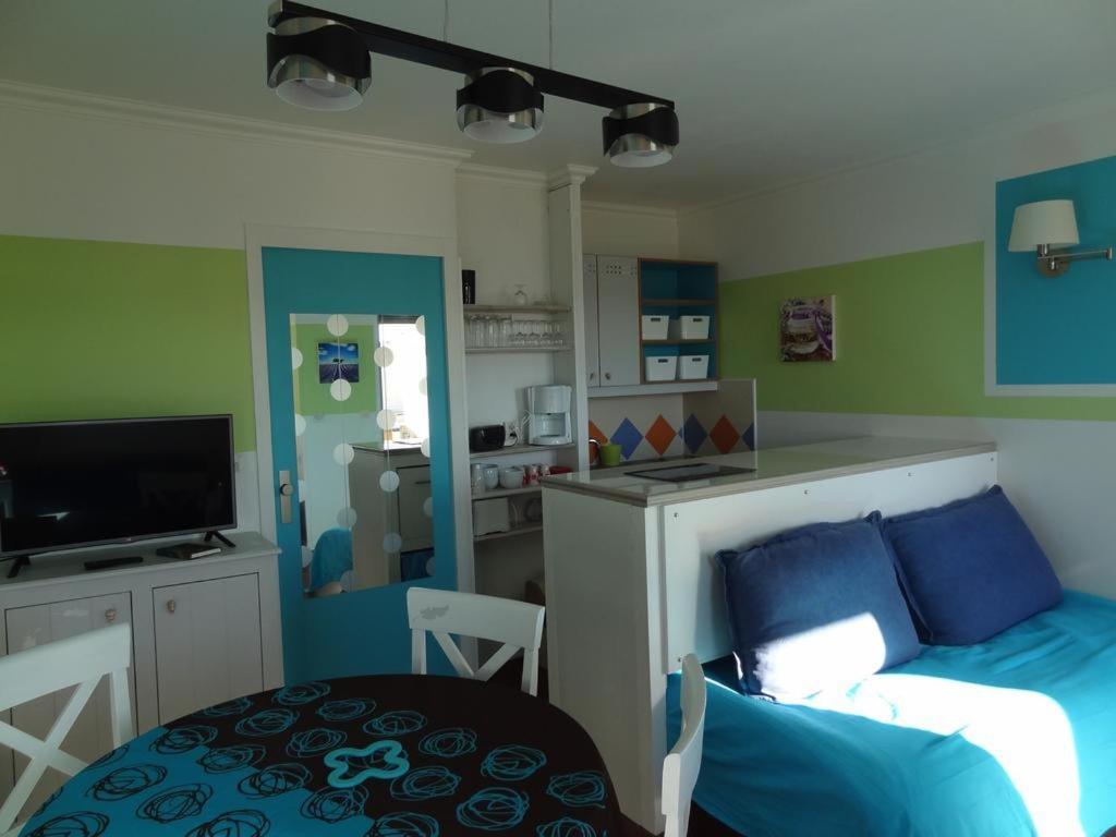Appartement Promenade Des Bains Saint-Raphael  Bagian luar foto