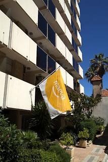 Appartement Promenade Des Bains Saint-Raphael  Bagian luar foto