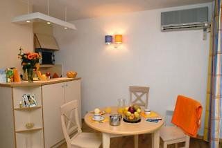 Appartement Promenade Des Bains Saint-Raphael  Bagian luar foto